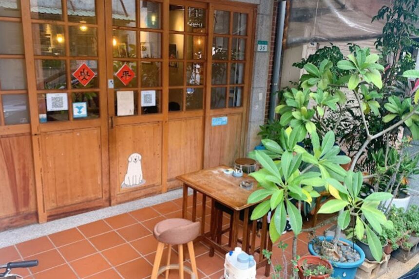 兜味, doorway cafe